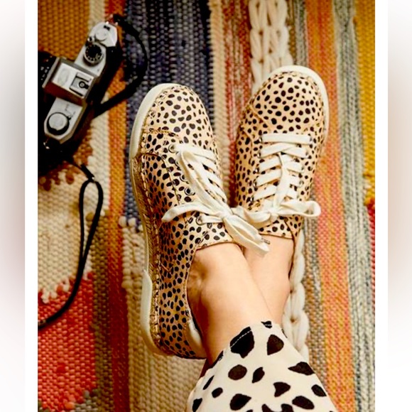 Dolce Vita Morris Espadrille sneakers Size 7 leopard print. - Picture 1 of 7